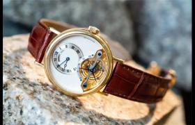 宝玑手表表带掉色是啥原因（保养与修复方法解析）