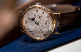 宝玑手表表针变色解决技巧详解